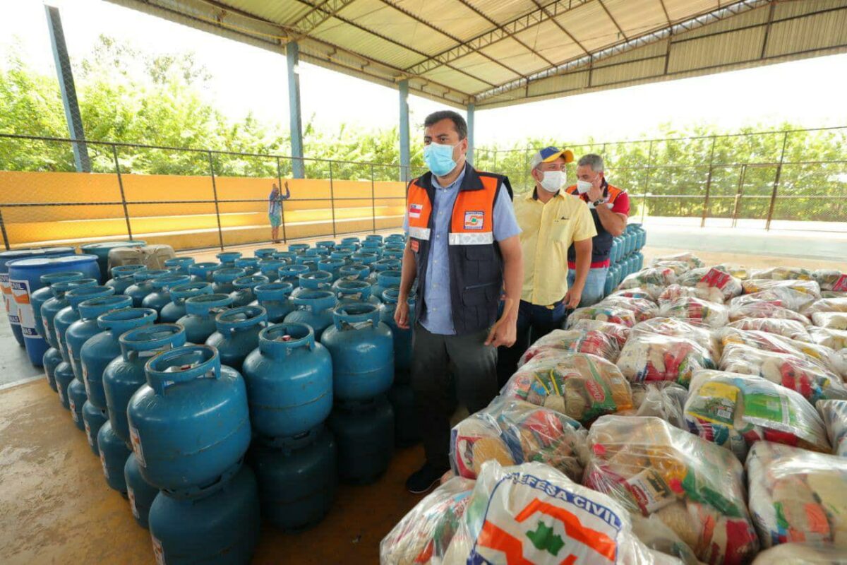 Governador vê de perto situação de municípios com cheia dos rios