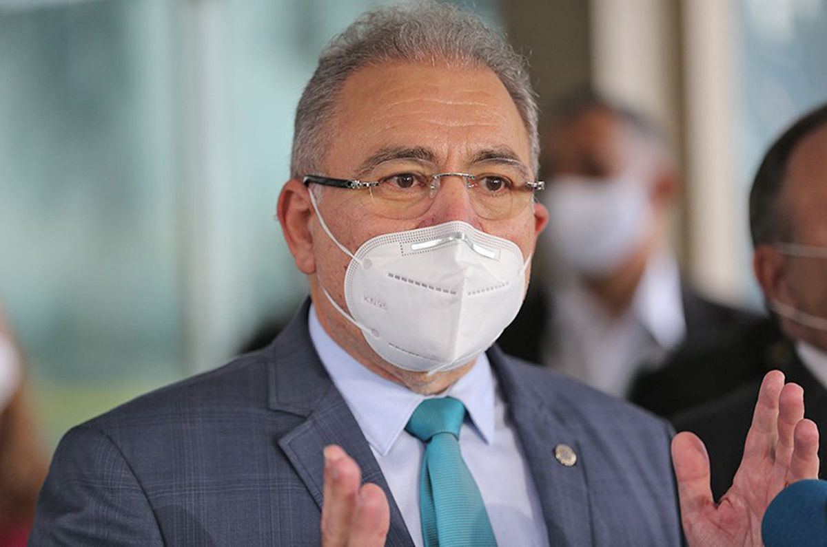 Ministro prefeitos e governadores