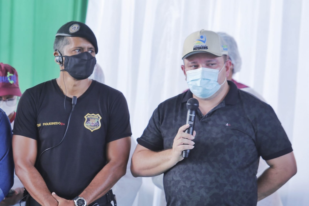 Prefeito de Autazes participa de ação contra covid-19 com a Guarda Civil