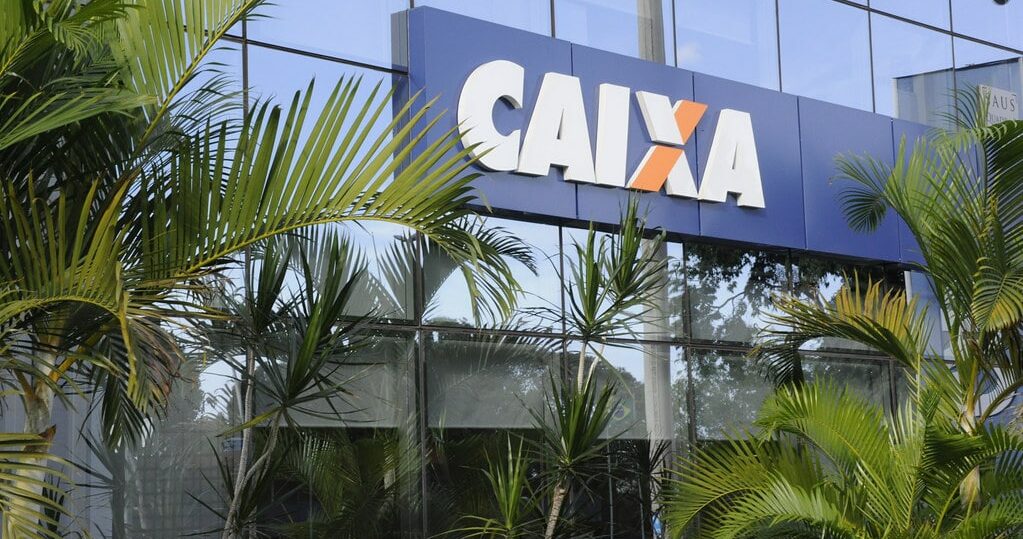 caixa, atrasa, auxilio, emergencial