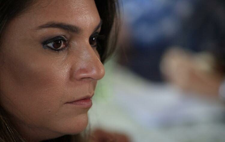 Ex-secretária