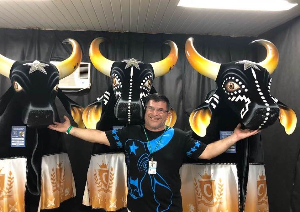 "Volta, Dodozinho" marca campanha antecipada no Caprichoso