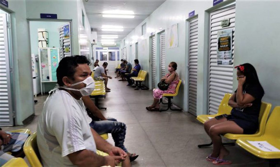 Boletim da covid registra 12 mortes e mais 695 novos casos