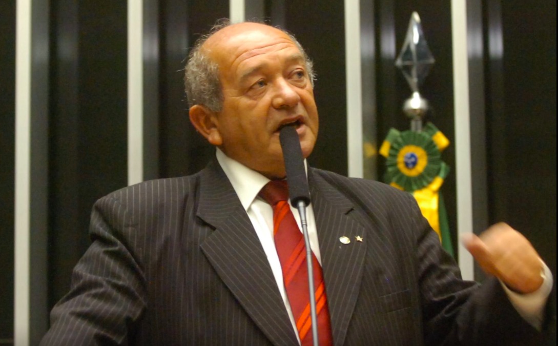Se PT não fizer aliança com Braga e Omar, Praciano aceita liderar chapa