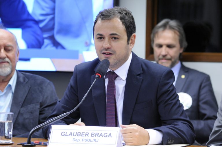 Esquerda já tem primeiro pré-candidato a presidente em 2022