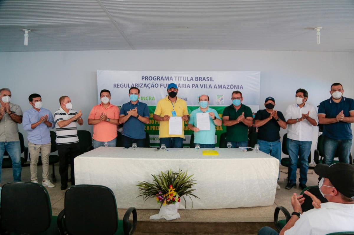 Prefeito faz parceria com Incra para dar títulos de terra em Parintins