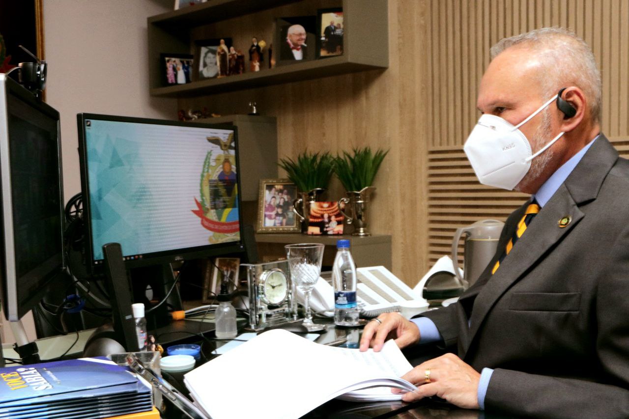 Contas 2020 do governador do AM têm dia definido para análise do TCE
