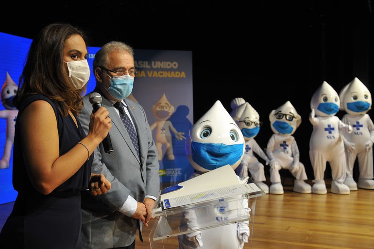 Por discordar dos métodos, secretária passa só uma semana no governo