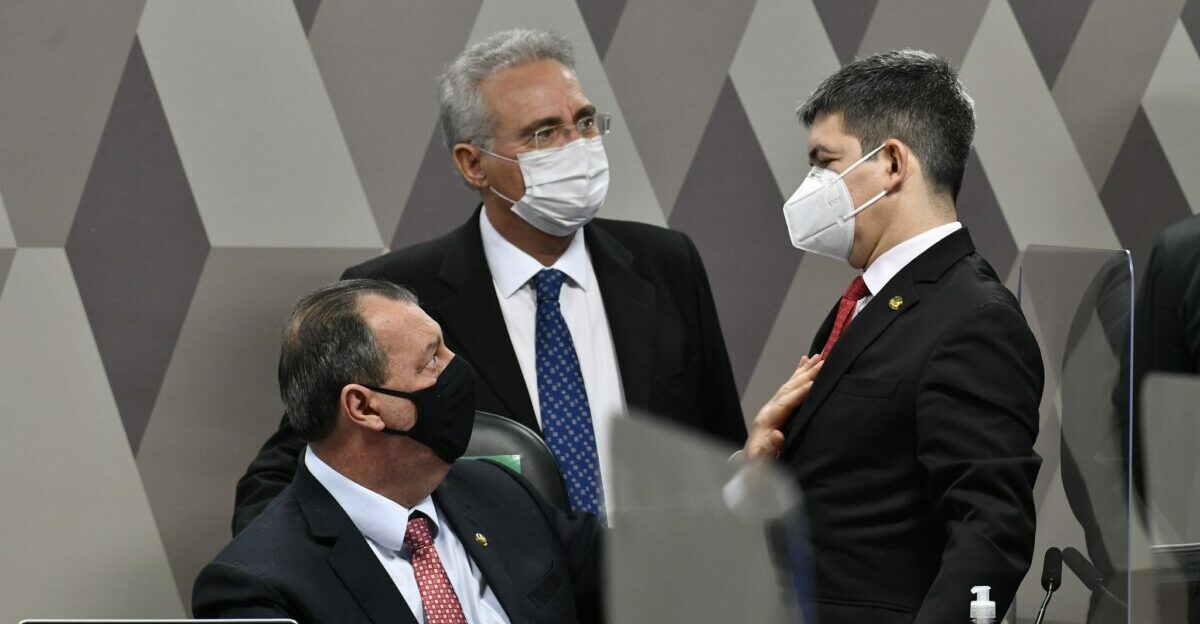cpi, vacinas, bolsonaro, atraso, fatal
