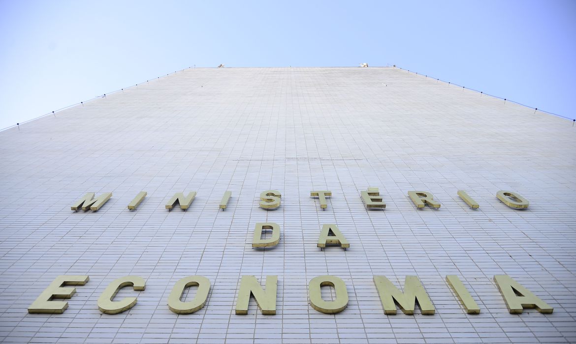 União registra patrimônio líquido negativo recorde em 2020