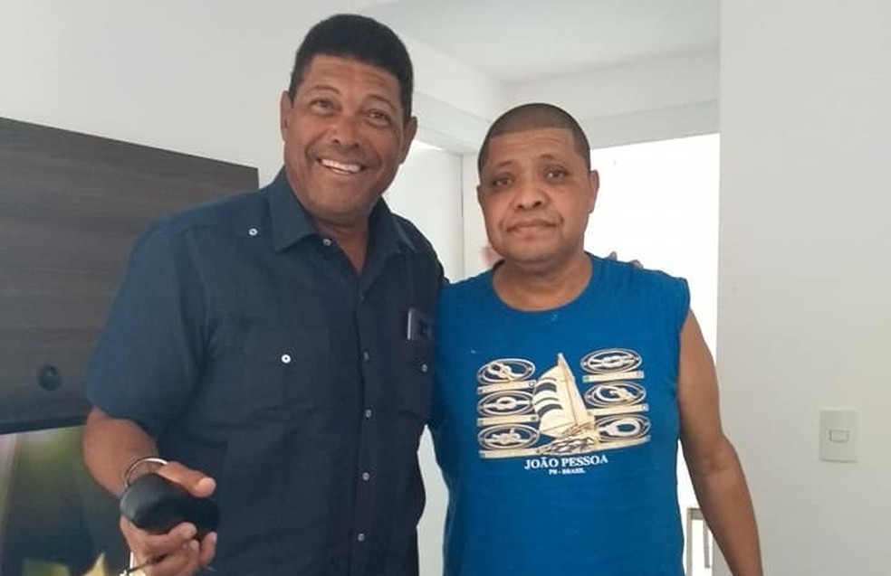 Após vender 'feijões milagrosos', irmão de Valdemiro Santiago morre vítima da covid-19