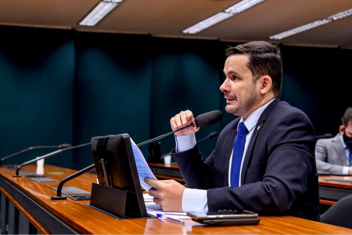 Projeto de Alberto Neto de garantia do IPI da ZFM tramita na Câmara