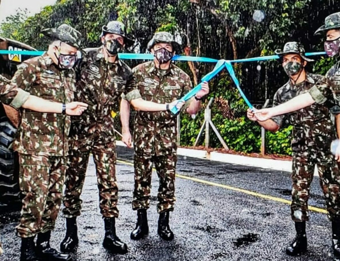 Comandante do Exército inaugura rua para estudantes do Colégio Militar
