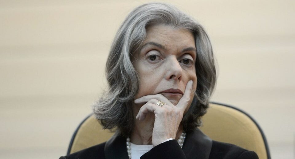 ministra, stf, lira, pedido, impeachment