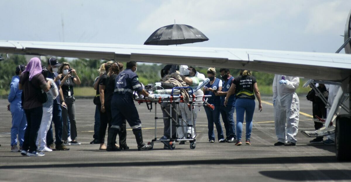 brasil, queda, media, mortes, covid