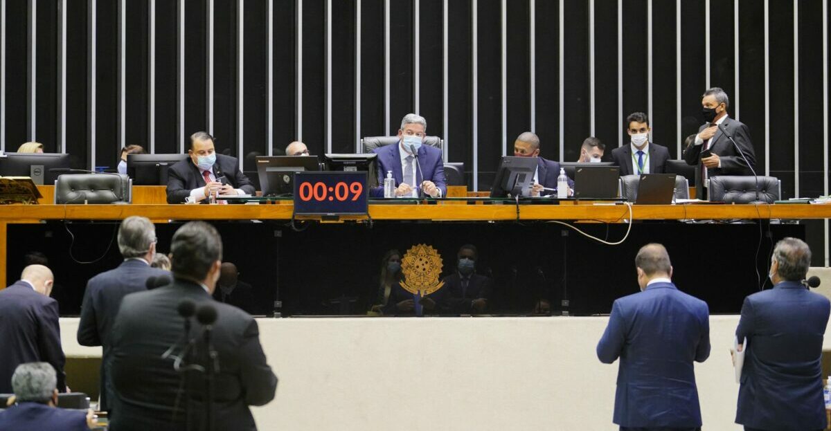 camara, urgencia, passaporte, imunizados