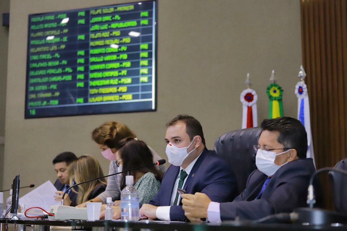 ALE-AM aprova projeto de Cidade que cria curso pré-vestibular gratuito