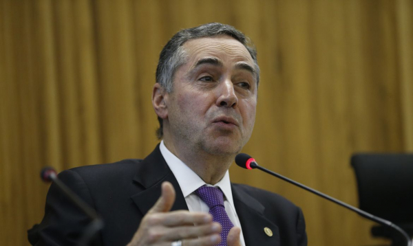 Barroso diz que voto impresso traz insegurança e riscos