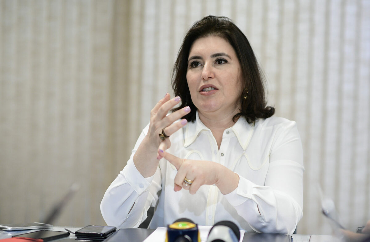 Senadora diz que CPI já tem crimes que permite Câmara abrir impeachment