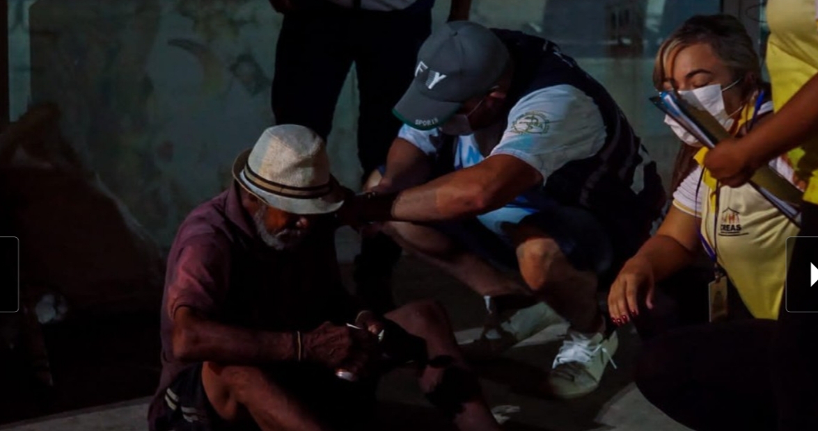 Parintins imuniza pessoas em situação de rua com vacina Janssen