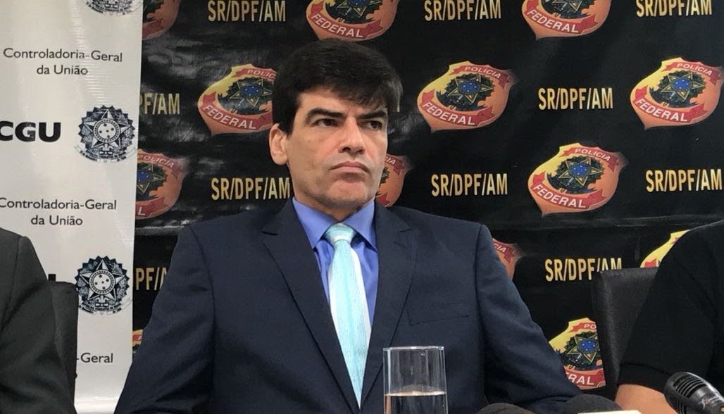 Alexandre Saraiva investigado pela PF