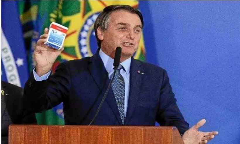 Senador da CPI quer punição a Bolsonaro por influenciar cloroquina