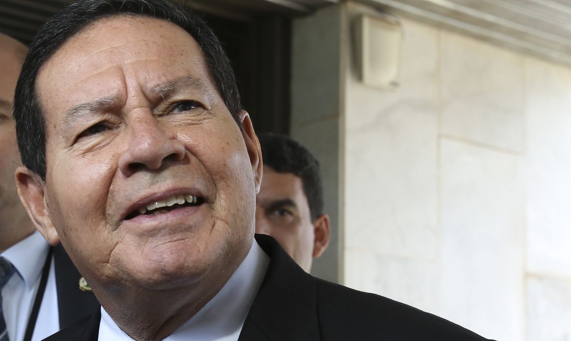 Mourão é favorito para o Palácio Guanabara, diz pesquisa