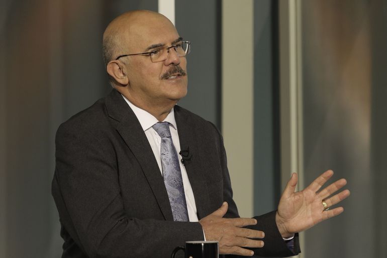 Ministro da Educaรงรฃo Milton Ribeiro