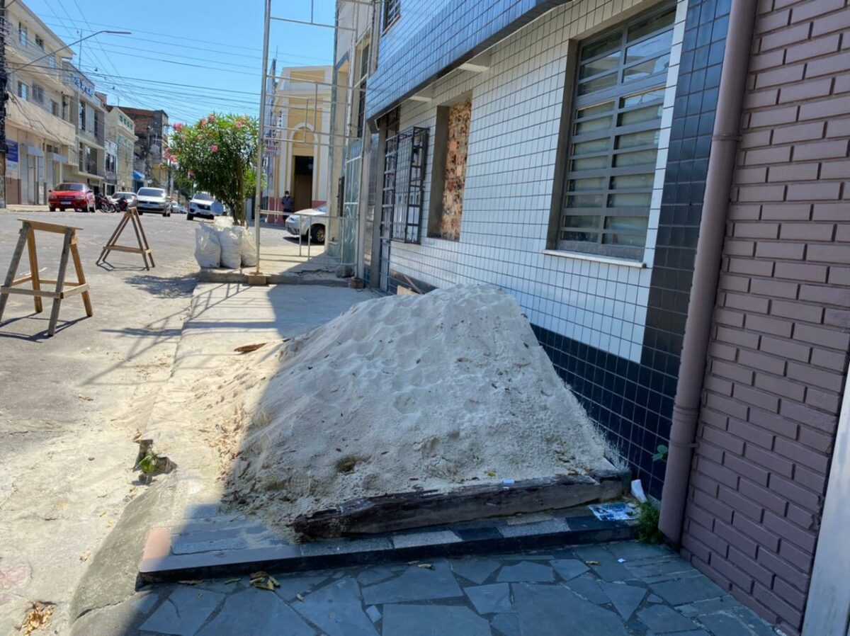 Uso irregular de logradouros e calçadas elevam notificações em 129%