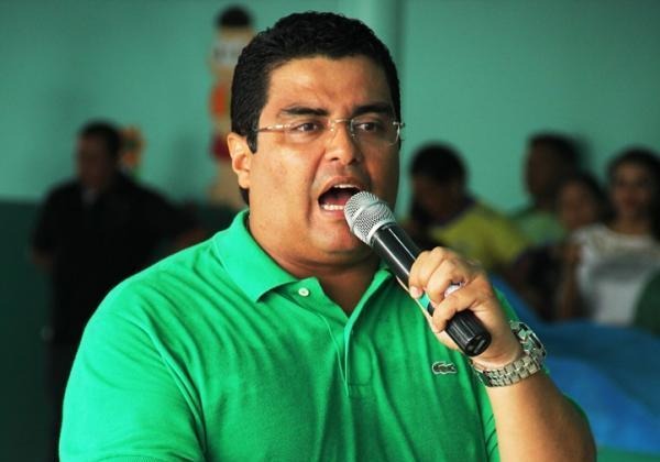 Depois do TCE-AM, câmara de Parintins reprova contas de Carbrás