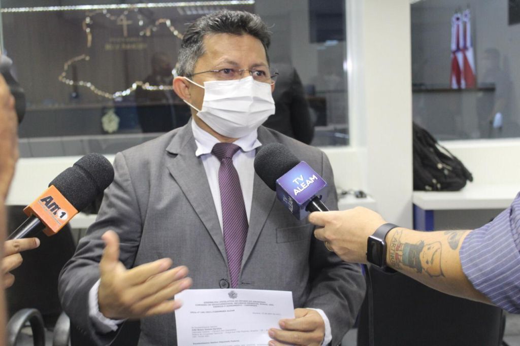 Sinésio, presidente da CPI da Amazonas Energia