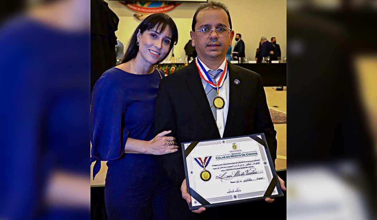 Presidente da Samel, Beto Nicolau recebe Colar do Mérito de Contas do TCE-AM