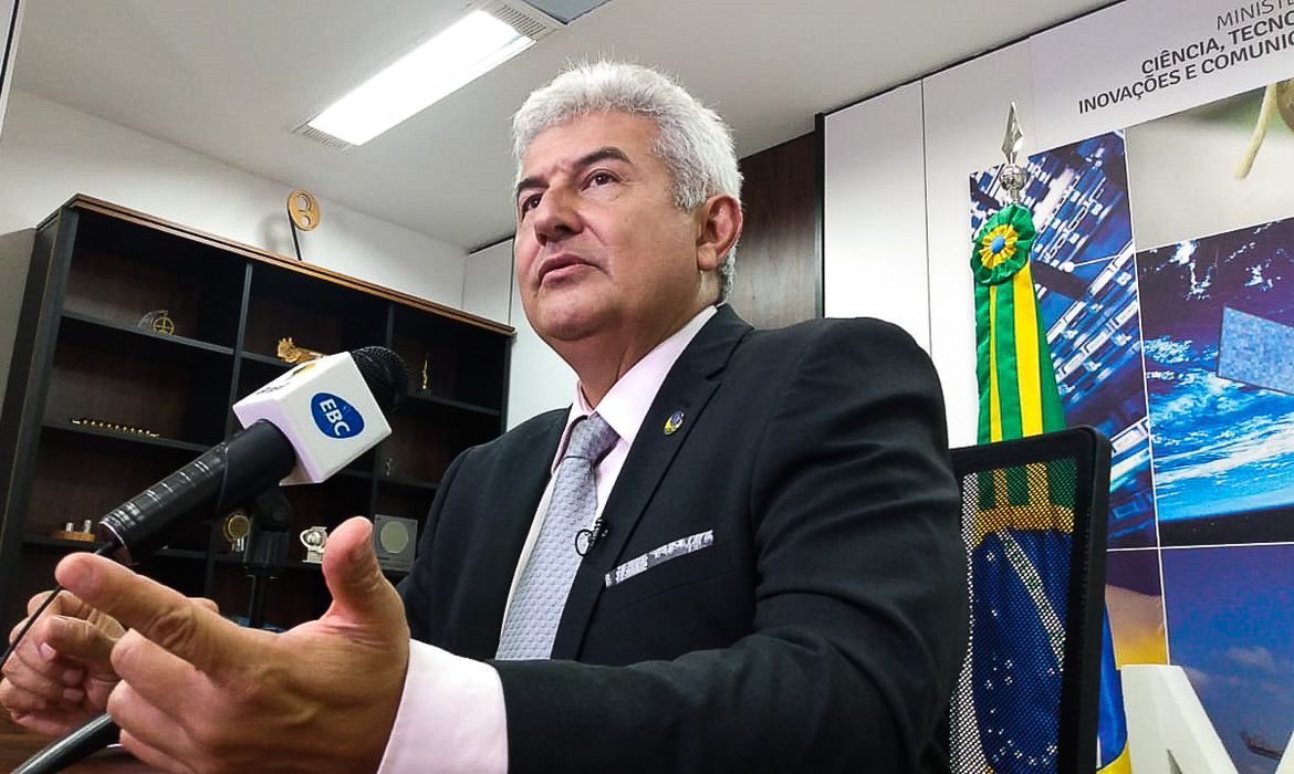 Marcos Pontes chama de 'falta de consideração' corte de verba da Ciência