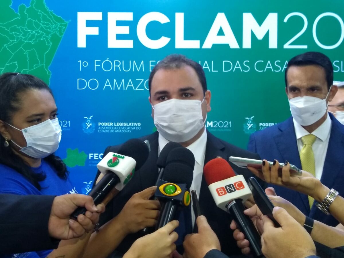 Cidade Roberto Cidade cogita volta das sessões on-line na ALE-AM