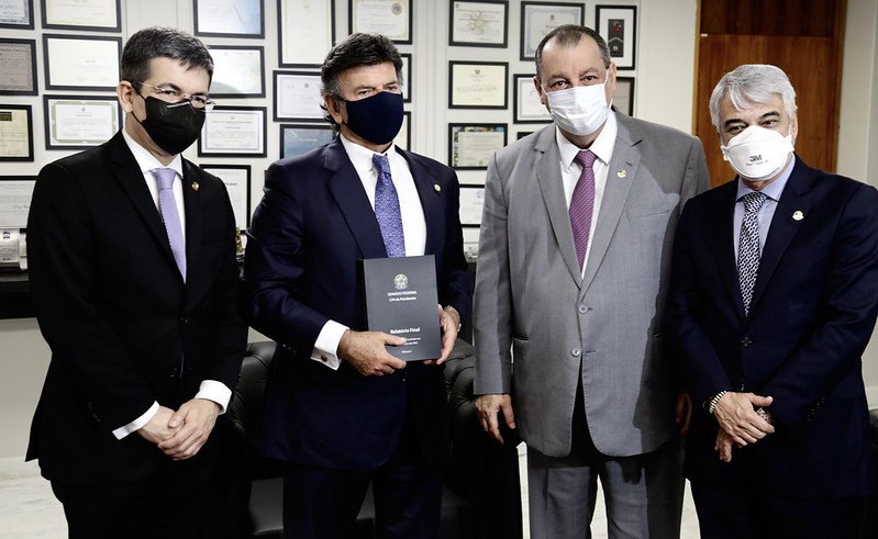 Aziz anuncia primeiros passos do observatório parlamentar da covid
