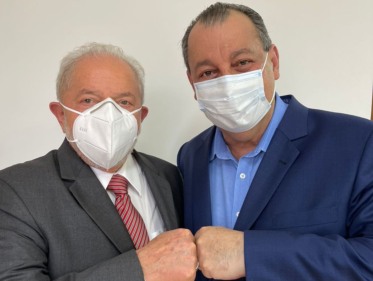 Omar janta hoje com Lula; Braga também é convidado