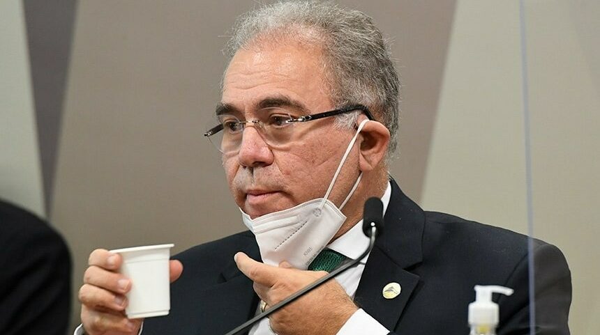 queiroga, criancas, imunizadas, medica