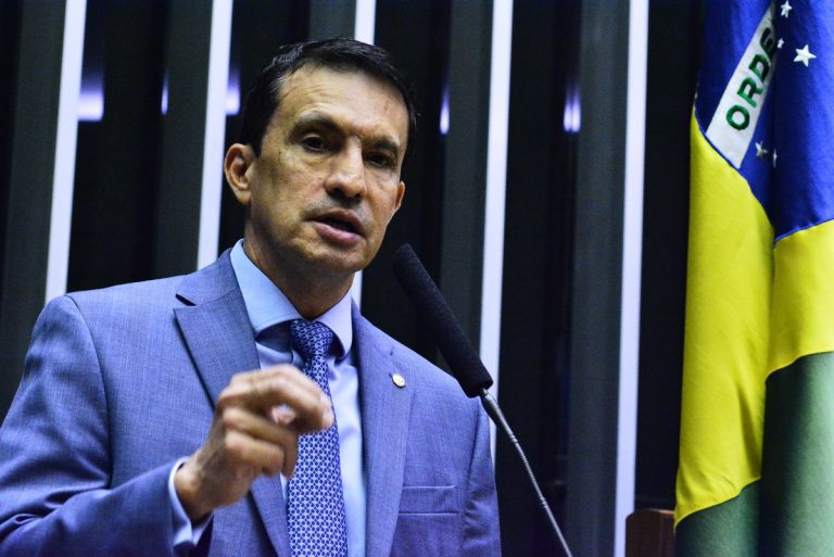 Deputado festeja parcelamento das dívidas de micro e pequenas empresas