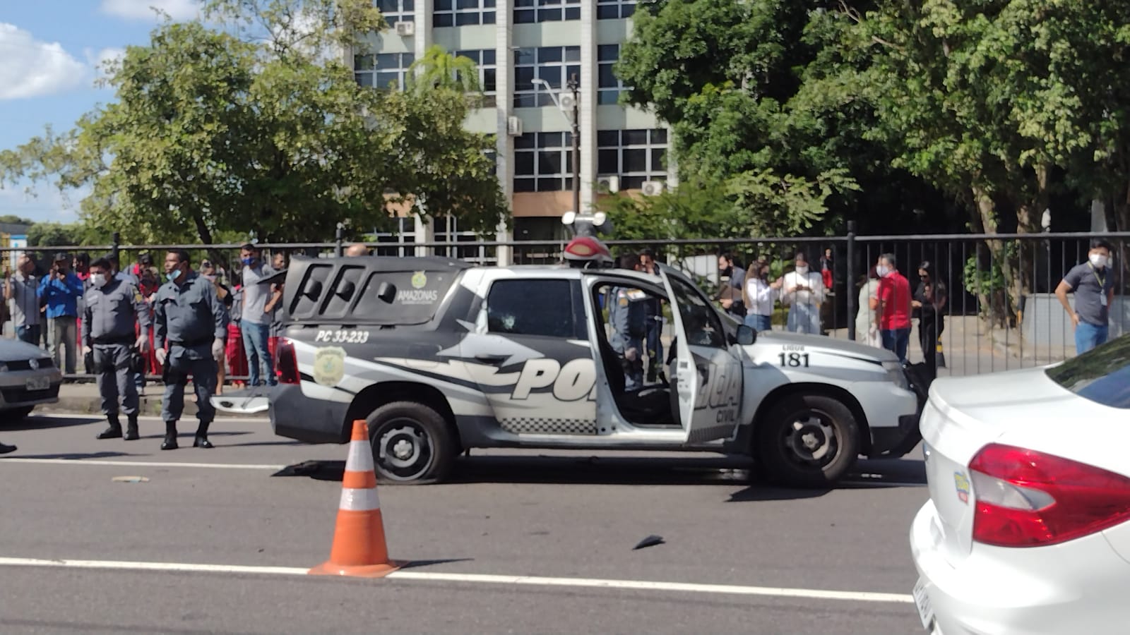Viatura atacada por bandidos no dia 6 de janeiro em Manaus