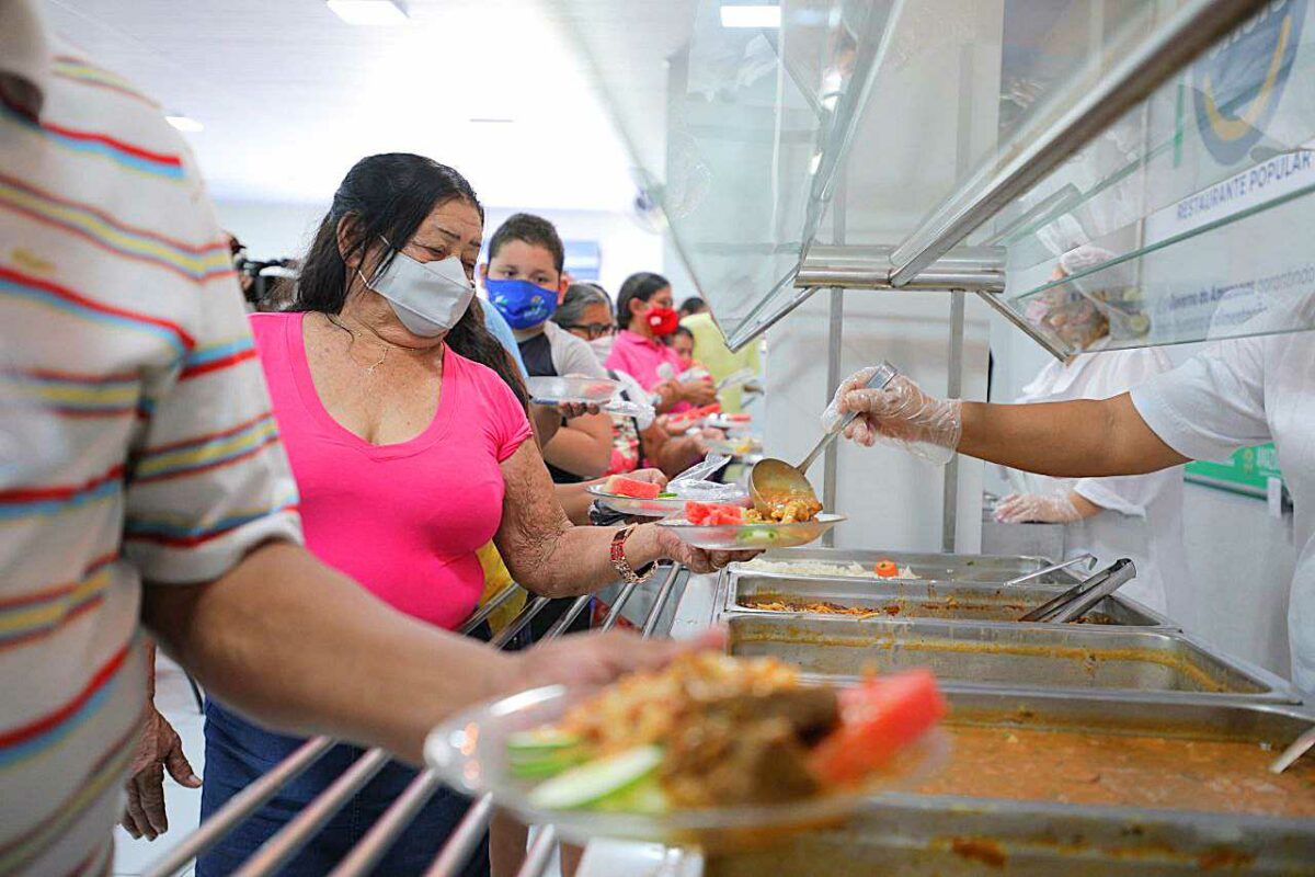 Em um mês, restaurante popular no AM serviu 8 mil refeições a R$ 1