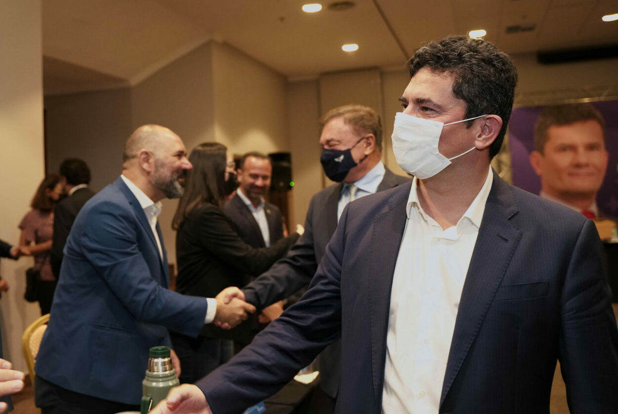 TCU manda para PGR pedido de bloqueio das contas de Moro