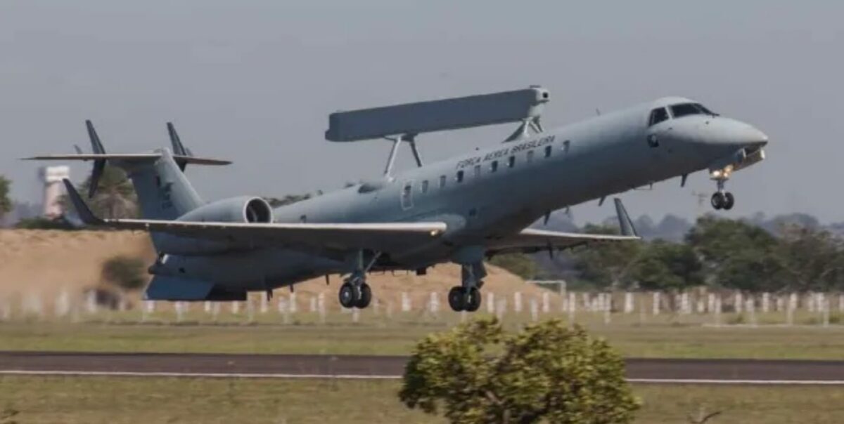 Avião da FAB pode ver narcos que escapam do ponto cego de radares