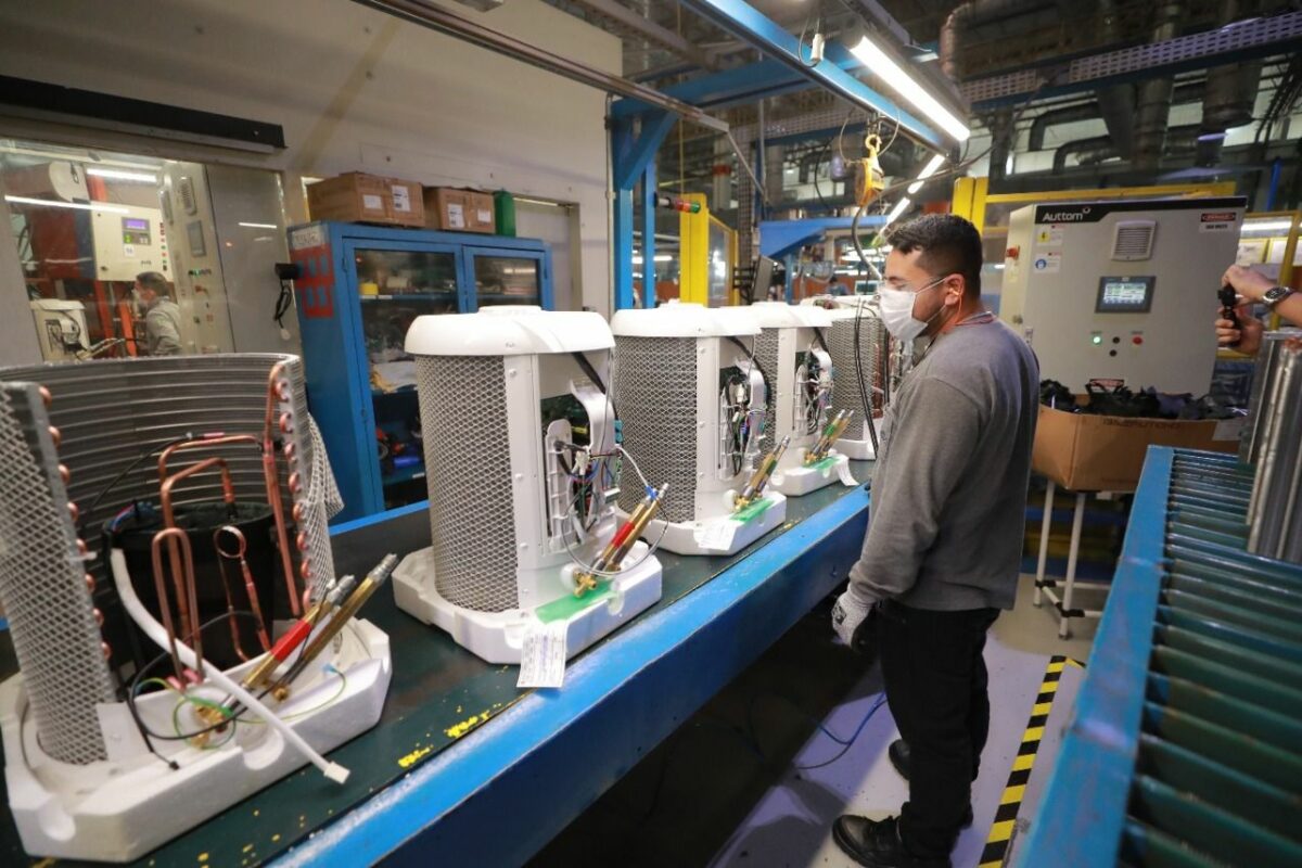 Produção industrial do Amazonas em dezembro é maior do país