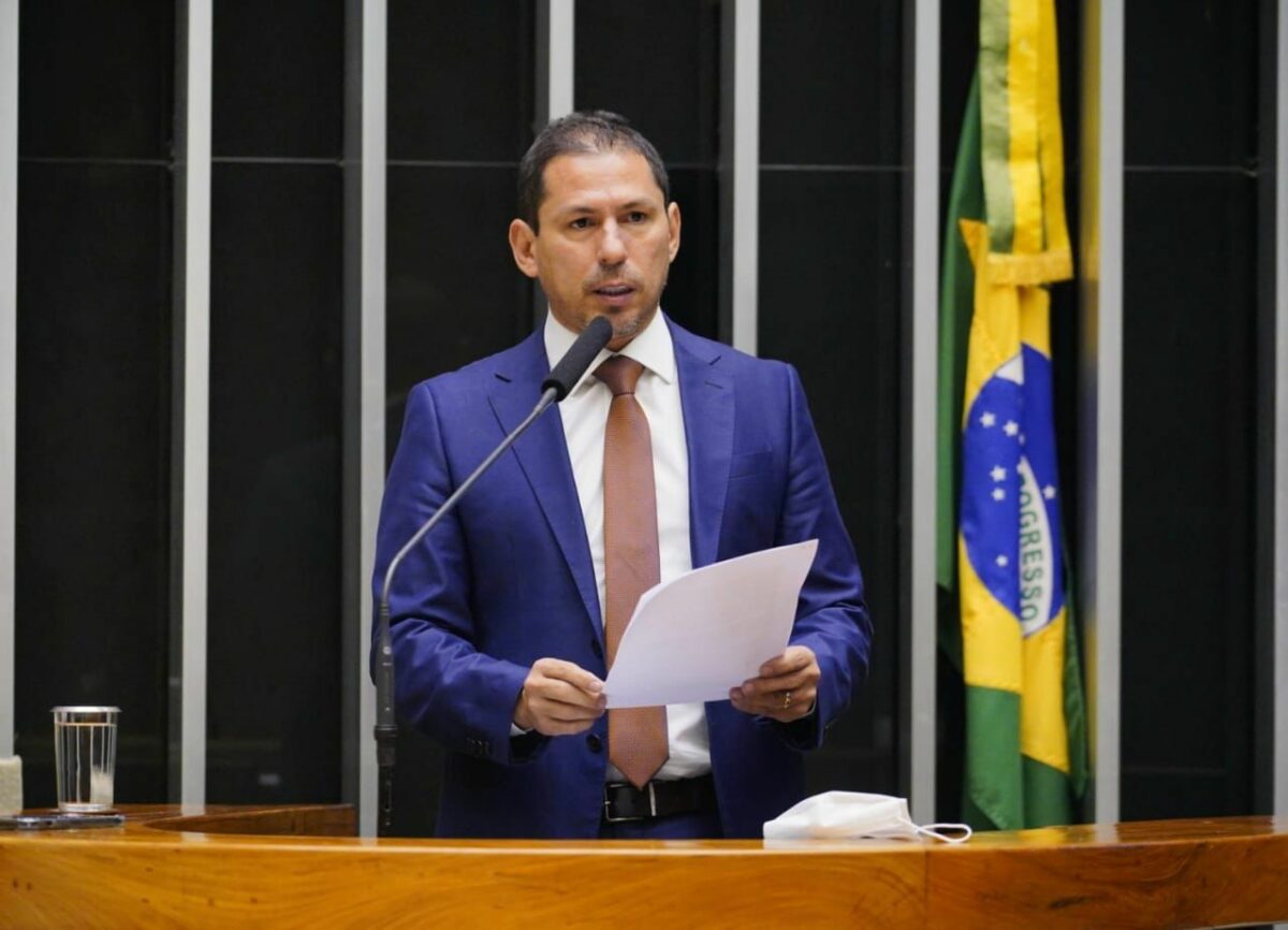 Vice da Câmara anuncia criação de frente parlamentar contra fome