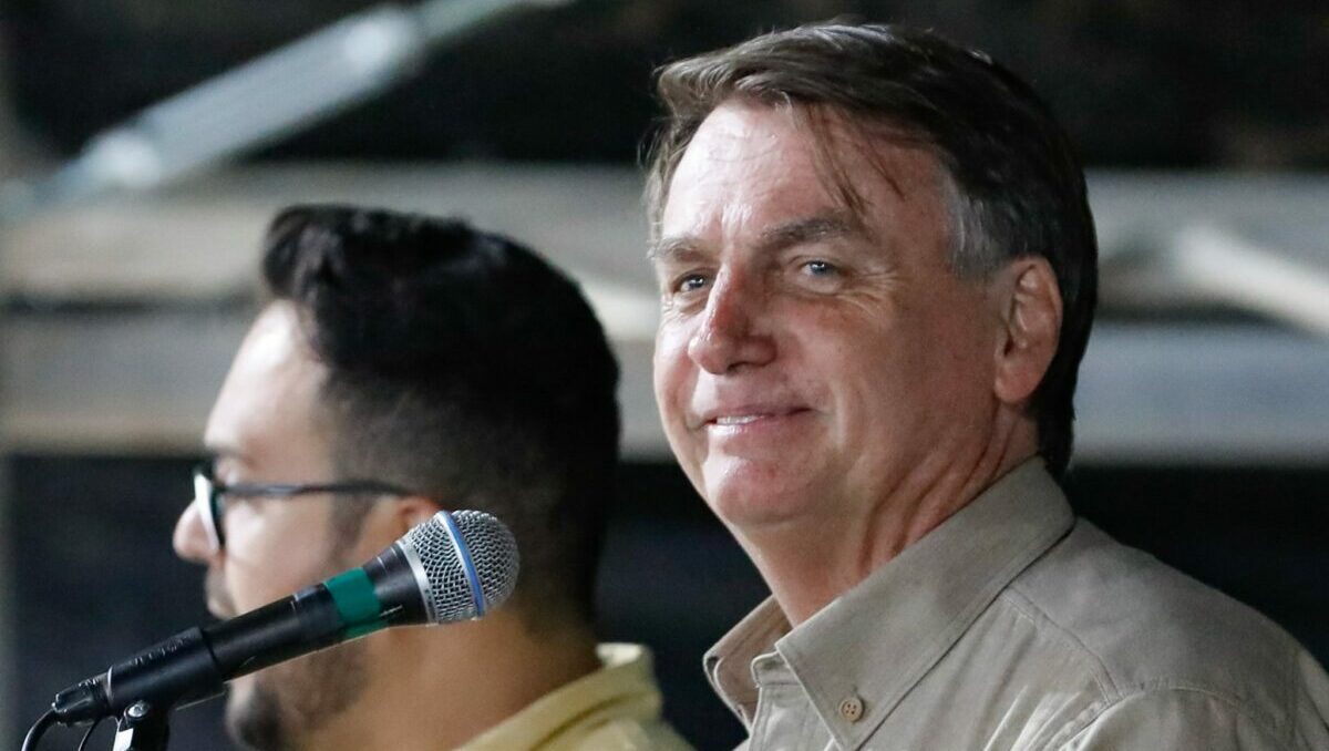 bolsonaro, levado, hospital, exame