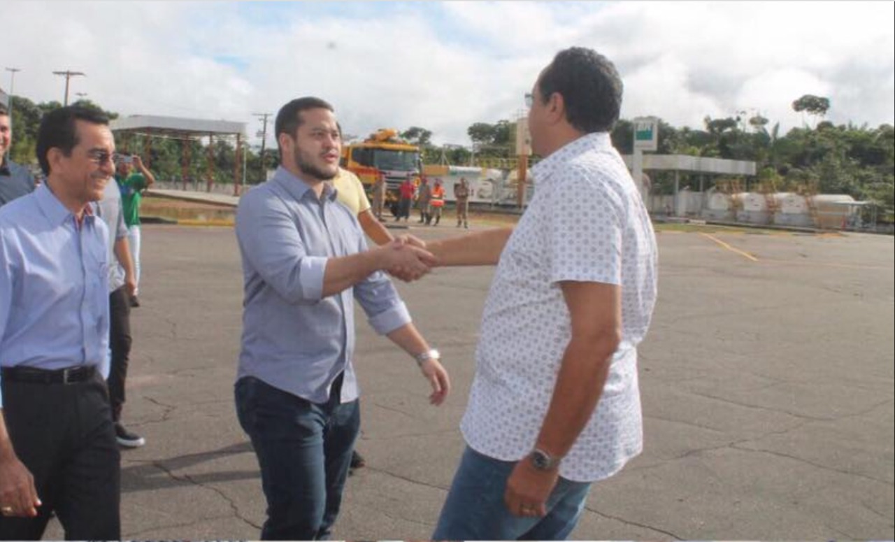 Adail Filho e Silas Câmara