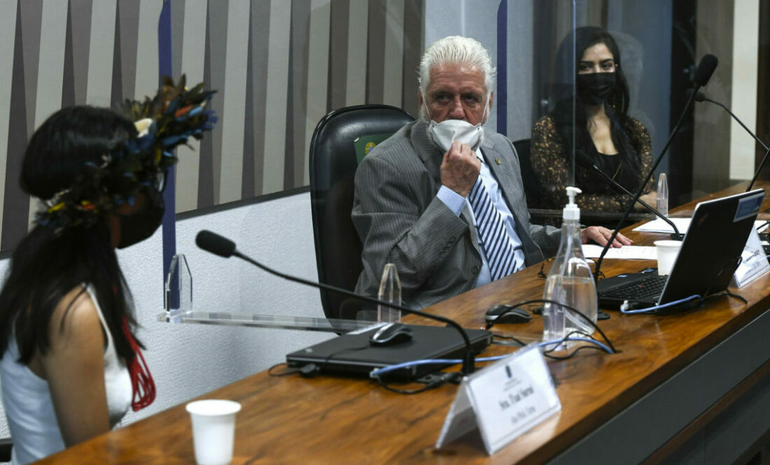 Oposição quer