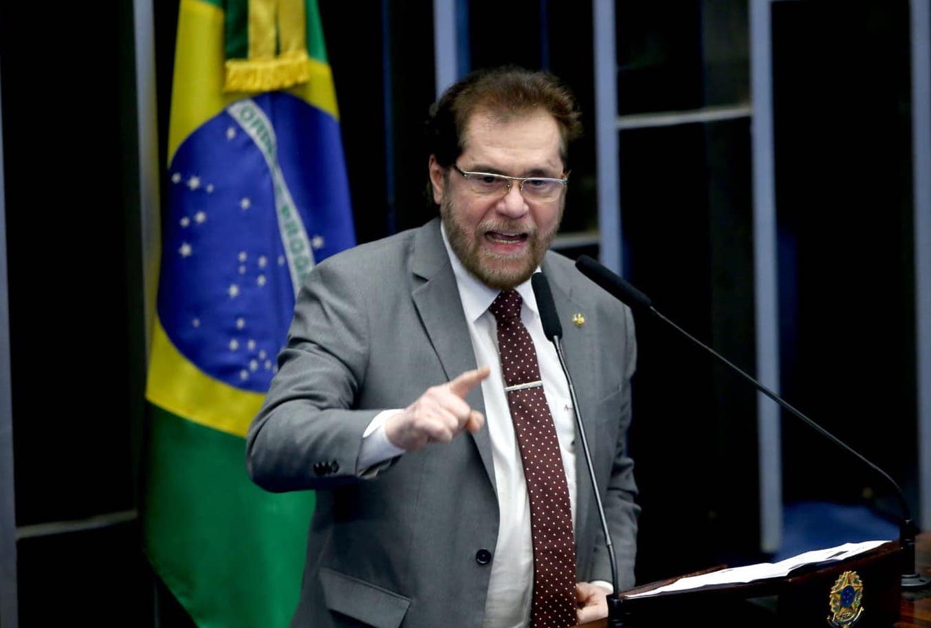 PLÍNIO VALÉRIO SENADOR