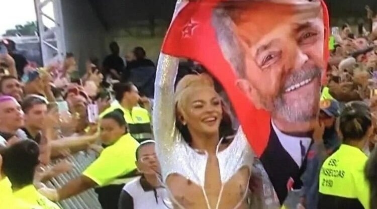 pl, bolsonaro, retira, acao, lollapalooza