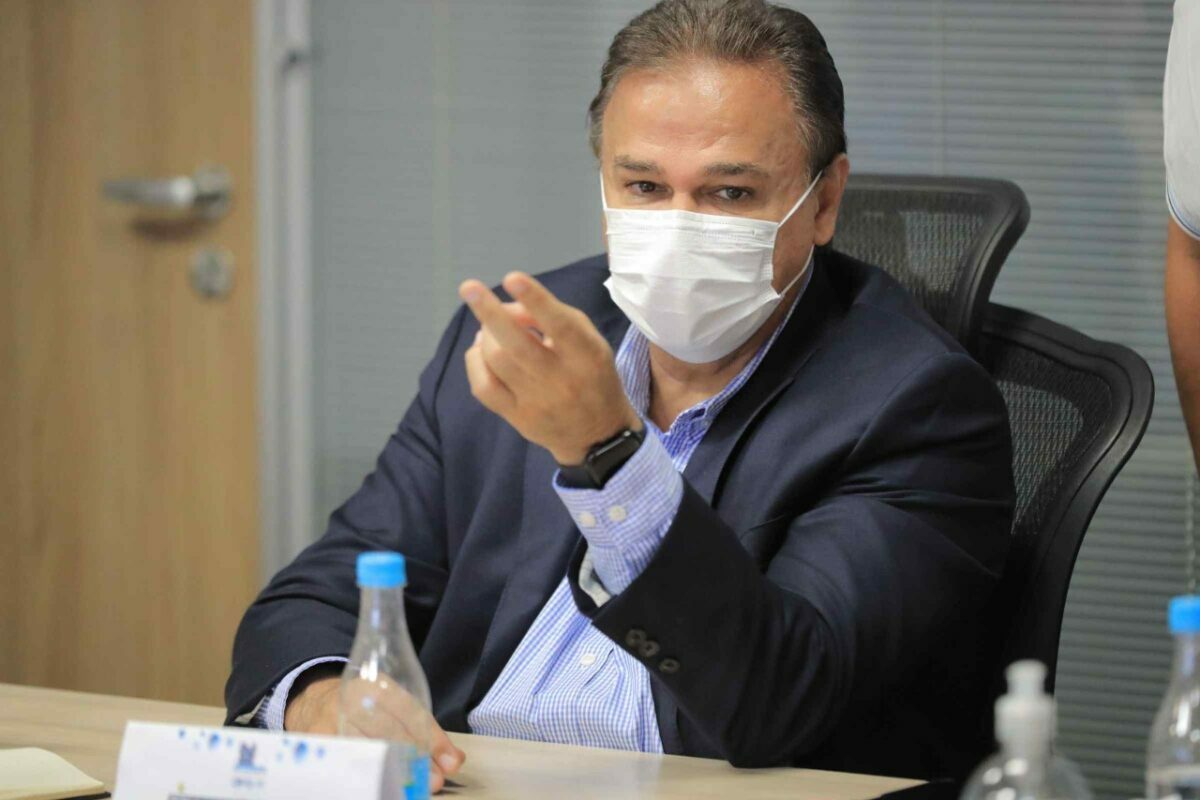 Pacientes covid no AM ocupam 20% de leitos e 54 cidades zeram ocupação